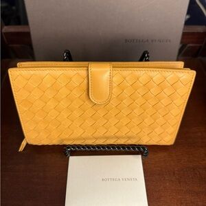 Bottega Veneta Intrecciato Leather Wallet